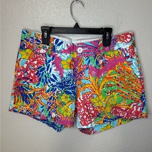 LILLY PULITZER THE CALLAHAN FISHING FOR COMPLIMENTS SHORTS size 8